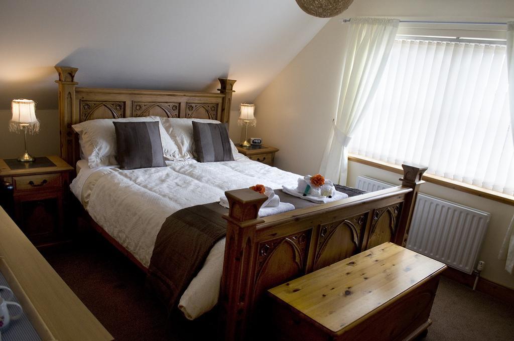 Regal House Bed & Breakfast Seahouses Exterior photo