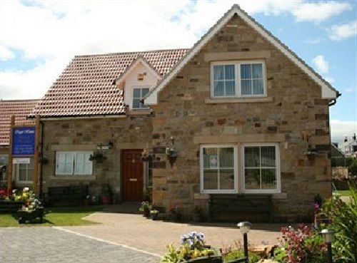 Regal House Bed & Breakfast Seahouses Exterior photo